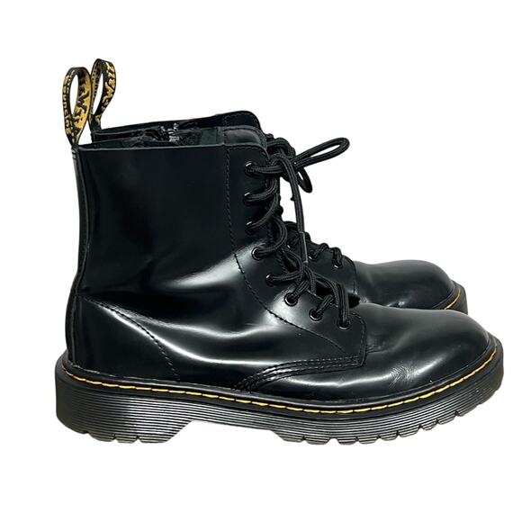 Dr. Martens Pascal Bex 1460 Black Leather Lace Up Women’s 6 Ankle Boots WORN 1X - Picture 1 of 8